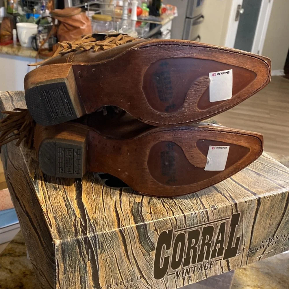 Corral brown fringe boots, size 9, brand new with tags - Picture 7 of 10